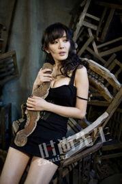 杨幂和柳岩的爆料视频是真的吗,杨幂柳岩爆料视频真实性揭秘 第3张 杨幂和柳岩的爆料视频是真的吗,杨幂柳岩爆料视频真实性揭秘 第3张